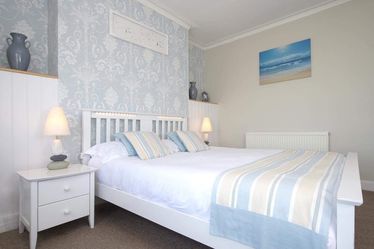 The Boathouse Bed & Breakfast Сийвю Екстериор снимка